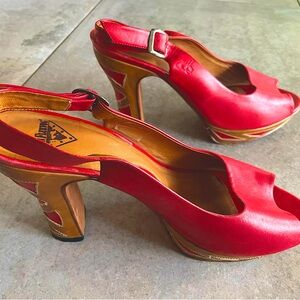 Fluevog Miracle Platforms Bunford slingback heels tan red 10.5 VGUC
